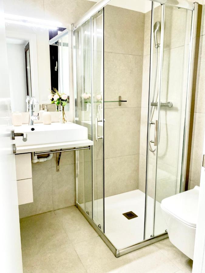 Hotel Apartment With 2-En Suite Bedrooms Palma de Mallorca Buitenkant foto
